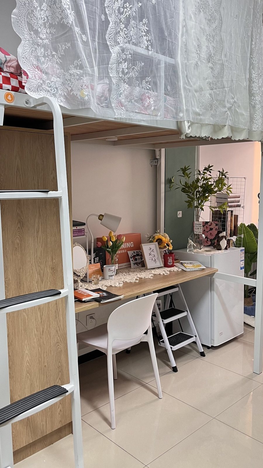 27考研暑期集训四人间住宿环境